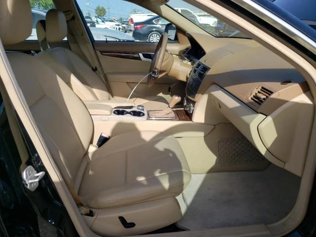 Photo 4 VIN: WDDGF54X78R034435 - MERCEDES-BENZ C 300 