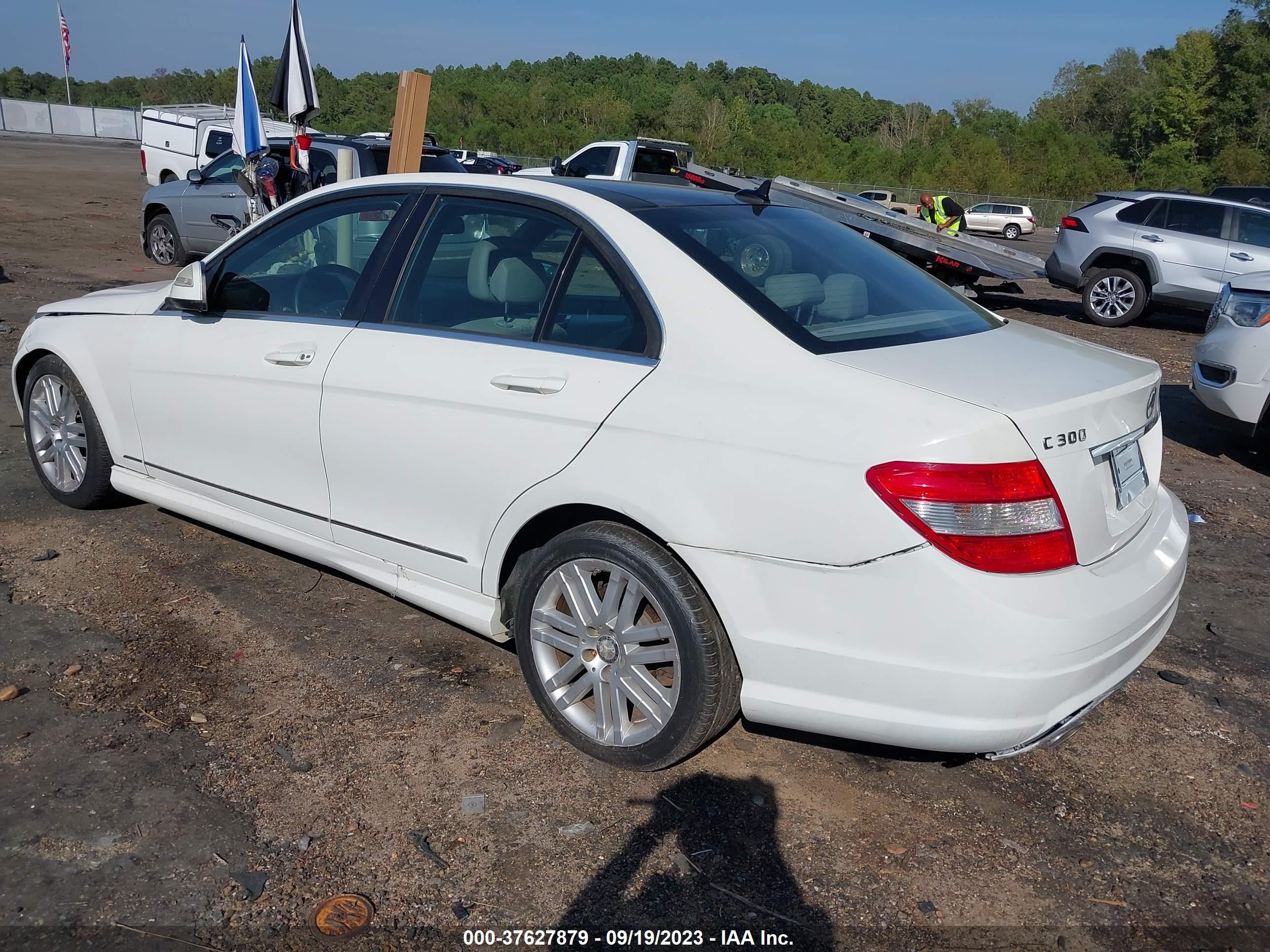 Photo 2 VIN: WDDGF54X88R032516 - MERCEDES-BENZ C-KLASSE 