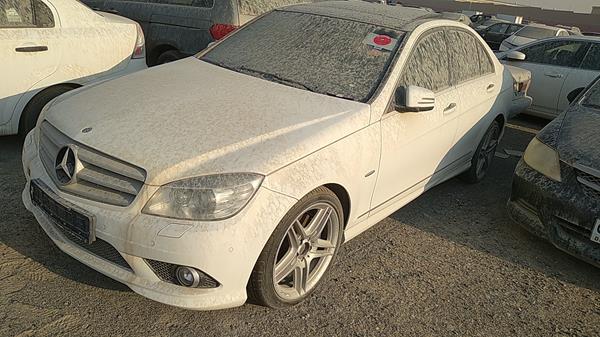 Photo 3 VIN: WDDGF56X89A274588 - MERCEDES-BENZ C 350 