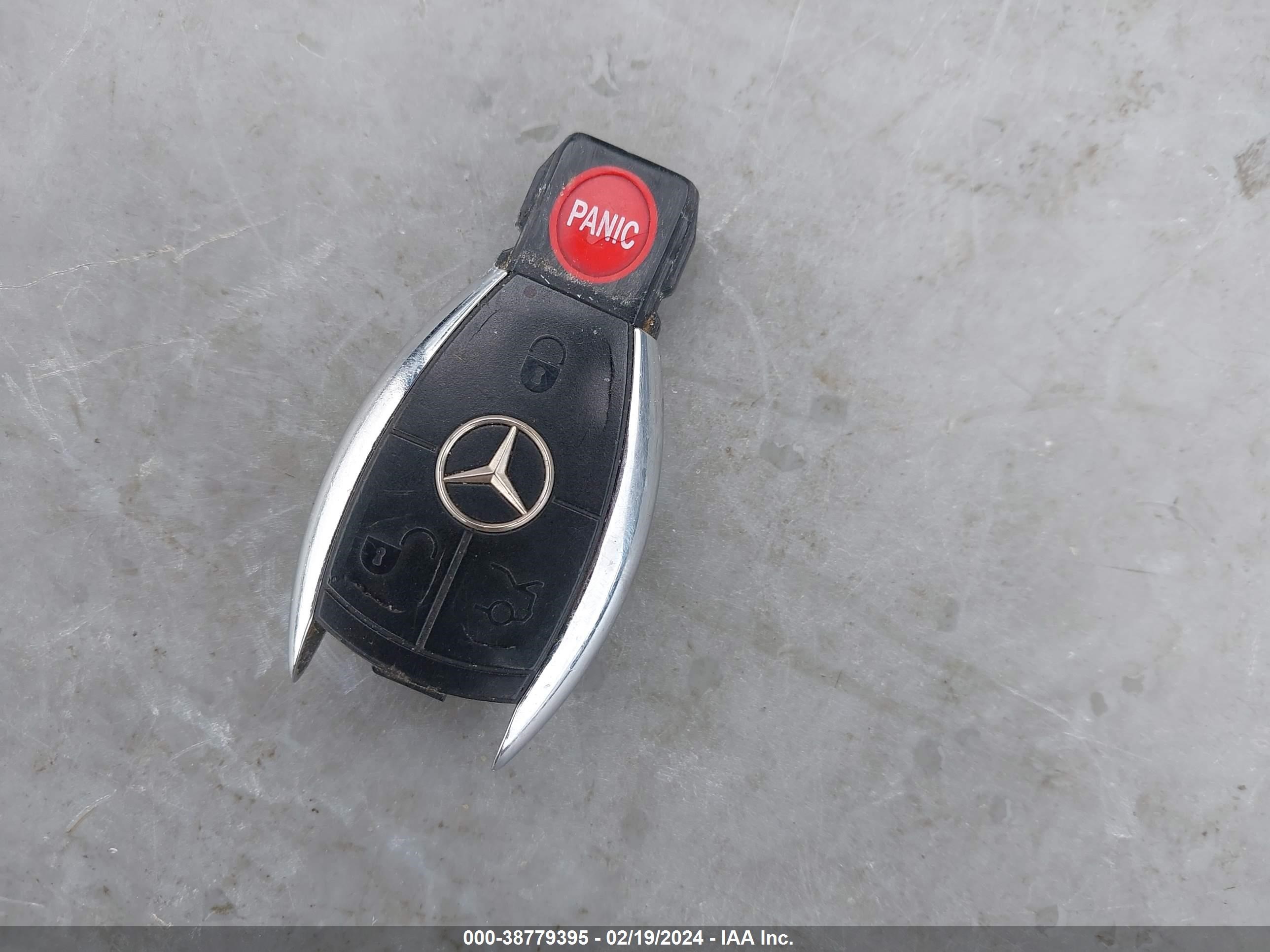 Photo 10 VIN: WDDGF56XX8F138061 - MERCEDES-BENZ NULL 