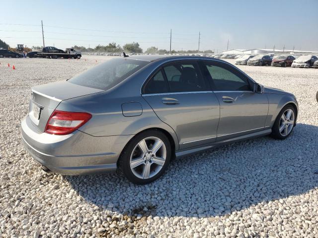 Photo 2 VIN: WDDGF5EB0BA456717 - MERCEDES-BENZ C 300 