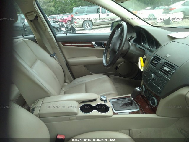 Photo 4 VIN: WDDGF5EB0BA489216 - MERCEDES-BENZ C-CLASS 