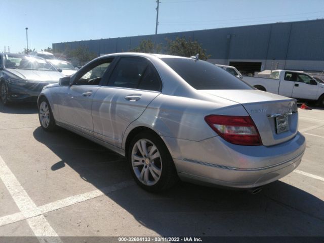 Photo 2 VIN: WDDGF5EB0BA515605 - MERCEDES-BENZ C-CLASS 