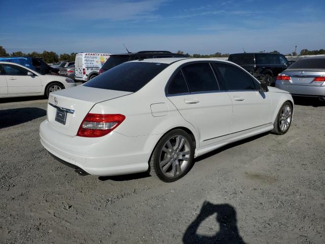 Photo 3 VIN: WDDGF5EB0BF653986 - MERCEDES-BENZ C 300 