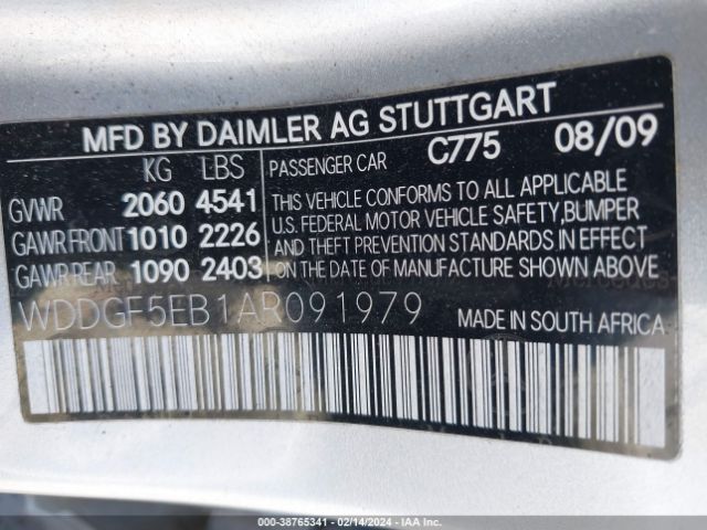 Photo 8 VIN: WDDGF5EB1AR091979 - MERCEDES-BENZ C 300 