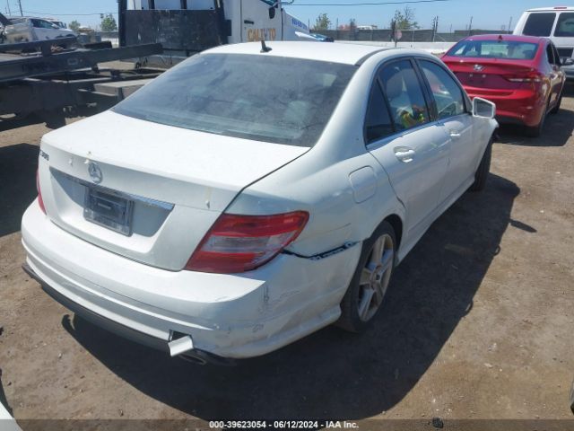 Photo 3 VIN: WDDGF5EB1AR110448 - MERCEDES-BENZ C-CLASS 