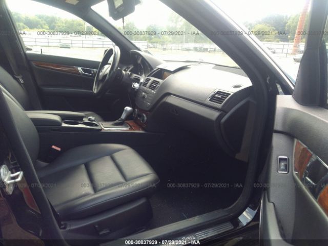 Photo 4 VIN: WDDGF5EB1AR121241 - MERCEDES-BENZ C-CLASS 