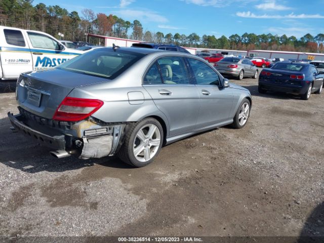 Photo 3 VIN: WDDGF5EB1BF644407 - MERCEDES-BENZ C 300 