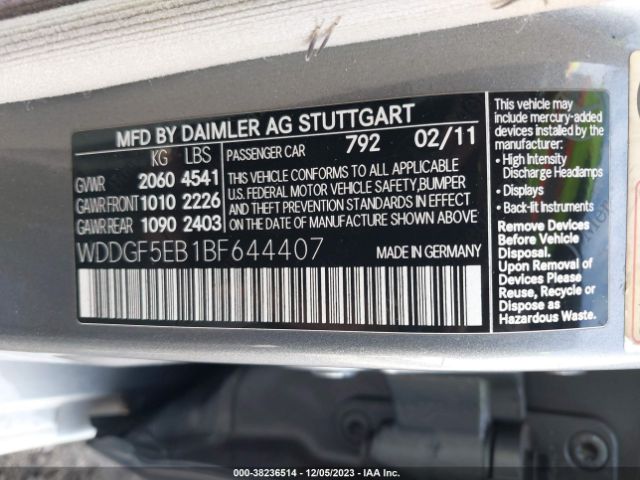 Photo 8 VIN: WDDGF5EB1BF644407 - MERCEDES-BENZ C 300 