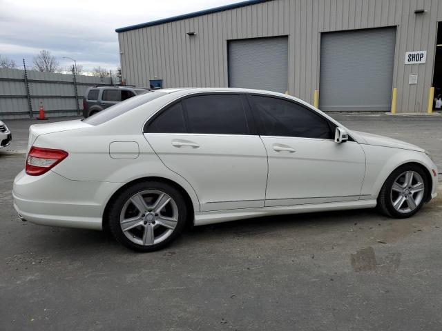 Photo 2 VIN: WDDGF5EB1BR135500 - MERCEDES-BENZ C-CLASS 