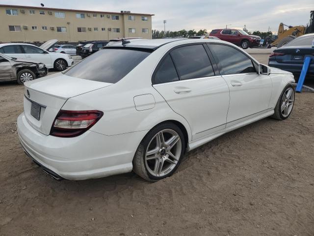 Photo 2 VIN: WDDGF5EB1BR137795 - MERCEDES-BENZ C-CLASS 