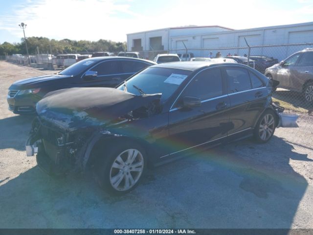 Photo 1 VIN: WDDGF5EB1BR139224 - MERCEDES-BENZ C 300 