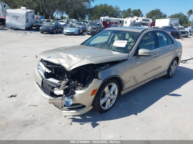 Photo 1 VIN: WDDGF5EB1BR178556 - MERCEDES-BENZ C-CLASS 