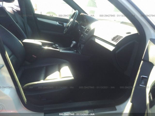 Photo 4 VIN: WDDGF5EB2AF440827 - MERCEDES-BENZ C-CLASS 