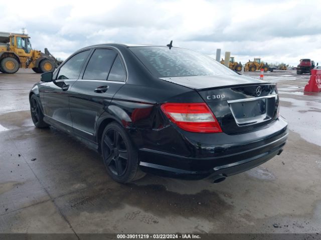 Photo 2 VIN: WDDGF5EB2AR129722 - MERCEDES-BENZ C 300 