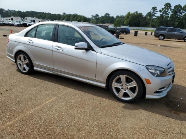 Photo 3 VIN: WDDGF5EB2BA468805 - MERCEDES-BENZ C 300 