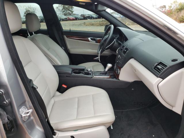 Photo 4 VIN: WDDGF5EB2BA521180 - MERCEDES-BENZ C 300 