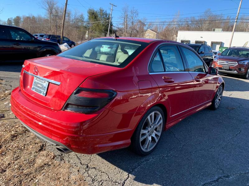 Photo 3 VIN: WDDGF5EB2BF654797 - MERCEDES-BENZ C 300 