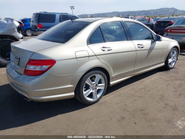 Photo 3 VIN: WDDGF5EB2BR140818 - MERCEDES-BENZ C 300 