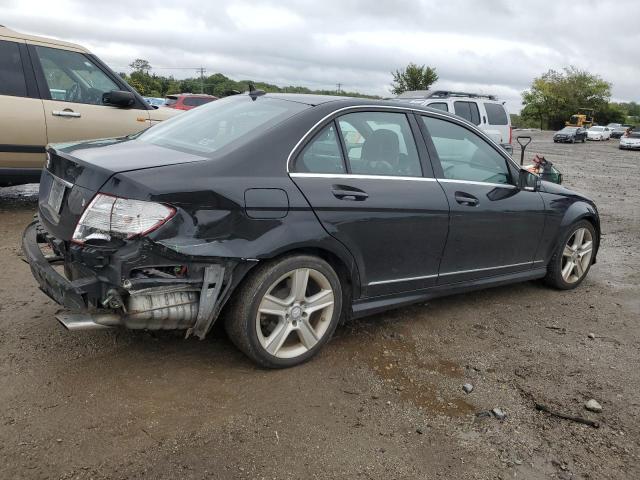 Photo 2 VIN: WDDGF5EB2BR140916 - MERCEDES-BENZ C 300 