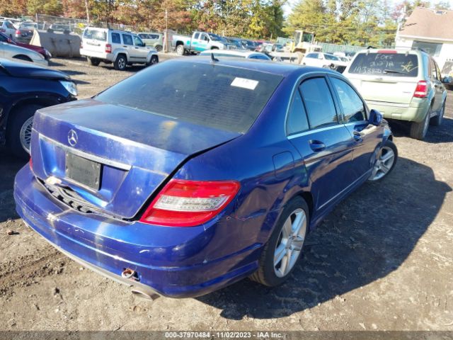 Photo 3 VIN: WDDGF5EB2BR147204 - MERCEDES-BENZ C 300 