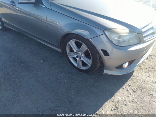 Photo 5 VIN: WDDGF5EB2BR178095 - MERCEDES-BENZ C 300 