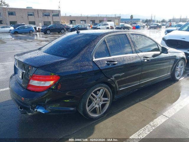 Photo 3 VIN: WDDGF5EB2BR182406 - MERCEDES-BENZ C-CLASS 