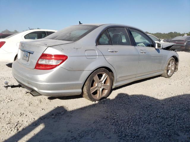 Photo 2 VIN: WDDGF5EB3AF498820 - MERCEDES-BENZ C 300 