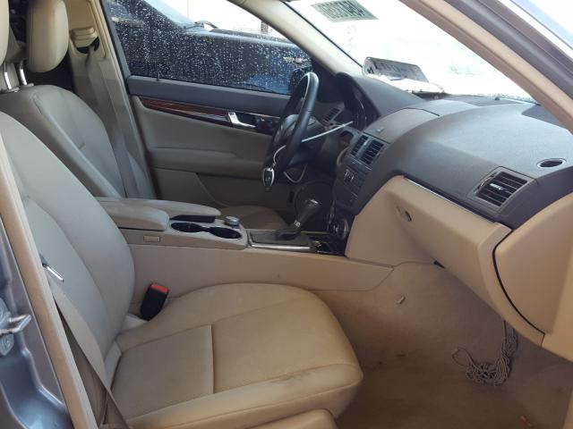 Photo 4 VIN: WDDGF5EB3AR132094 - MERCEDES-BENZ C 300 