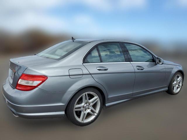 Photo 2 VIN: WDDGF5EB3BA447901 - MERCEDES-BENZ C-CLASS 