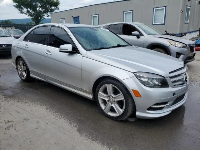 Photo 3 VIN: WDDGF5EB3BA523052 - MERCEDES-BENZ C 300 