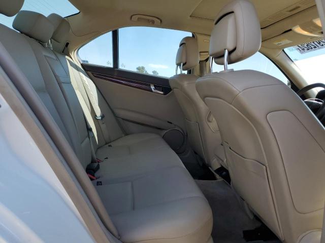 Photo 9 VIN: WDDGF5EB3BA526436 - MERCEDES-BENZ C 300 