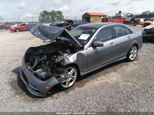 Photo 1 VIN: WDDGF5EB3BR140178 - MERCEDES-BENZ C 300 