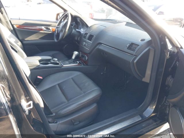 Photo 4 VIN: WDDGF5EB3BR162133 - MERCEDES-BENZ C 300 