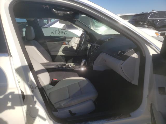 Photo 4 VIN: WDDGF5EB3BR166103 - MERCEDES-BENZ C 300 