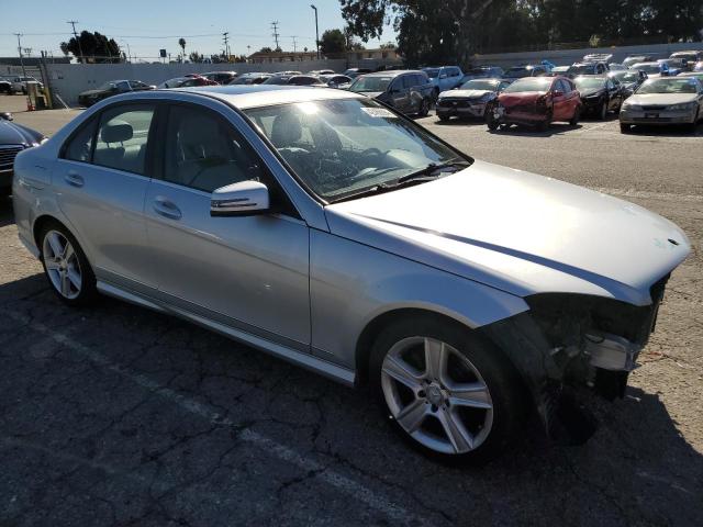 Photo 3 VIN: WDDGF5EB3BR176338 - MERCEDES-BENZ C-CLASS 