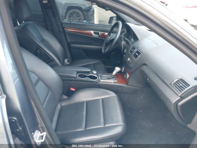 Photo 4 VIN: WDDGF5EB3BR184441 - MERCEDES-BENZ C 300 