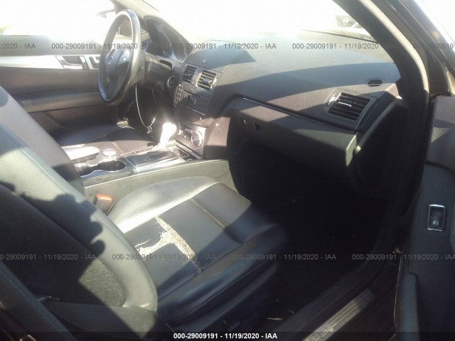 Photo 4 VIN: WDDGF5EB4AR096917 - MERCEDES-BENZ C-CLASS 