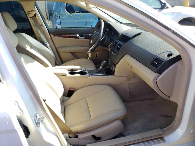 Photo 4 VIN: WDDGF5EB4BA462519 - MERCEDES-BENZ C 300 