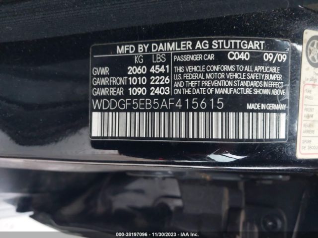 Photo 8 VIN: WDDGF5EB5AF415615 - MERCEDES-BENZ C 300 