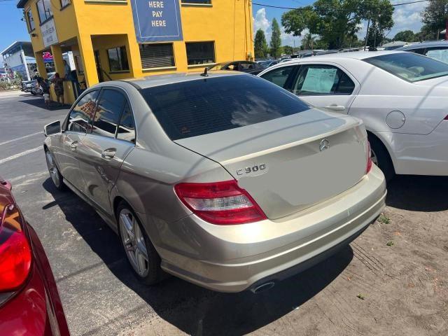 Photo 2 VIN: WDDGF5EB5AF445147 - MERCEDES-BENZ C 300 