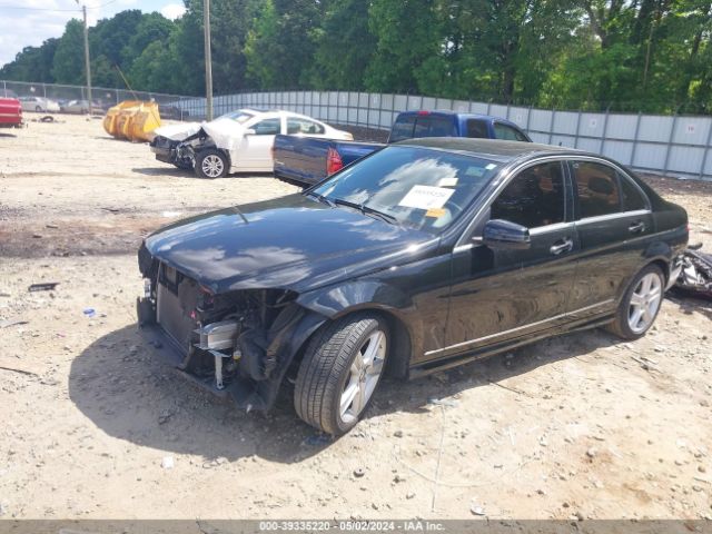 Photo 1 VIN: WDDGF5EB5AR093637 - MERCEDES-BENZ C 300 