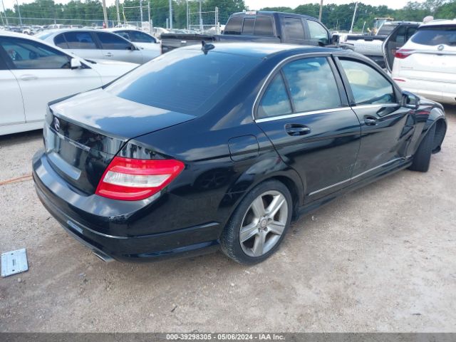 Photo 3 VIN: WDDGF5EB5AR125812 - MERCEDES-BENZ C 300 