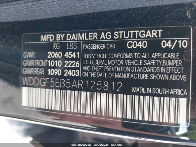 Photo 8 VIN: WDDGF5EB5AR125812 - MERCEDES-BENZ C 300 