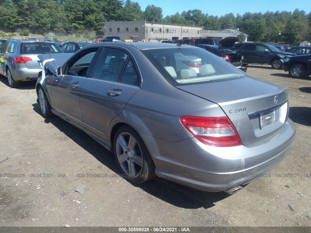 Photo 2 VIN: WDDGF5EB5BA526485 - MERCEDES-BENZ C-CLASS 