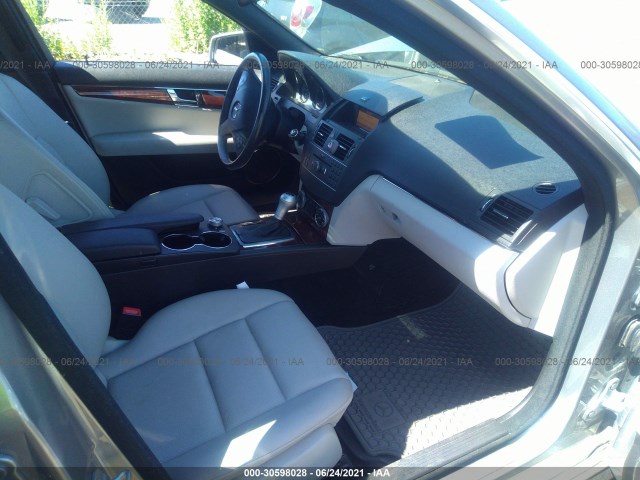 Photo 4 VIN: WDDGF5EB5BA526485 - MERCEDES-BENZ C-CLASS 