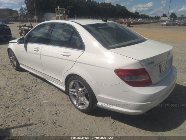 Photo 2 VIN: WDDGF5EB5BF646953 - MERCEDES-BENZ C-CLASS 