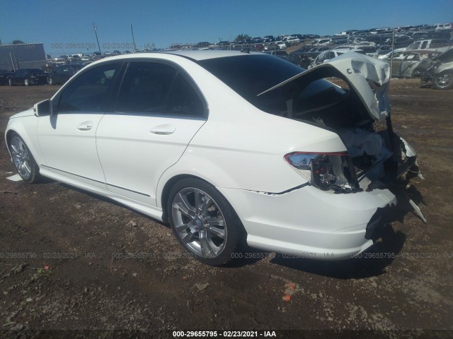 Photo 2 VIN: WDDGF5EB5BF649741 - MERCEDES-BENZ C-CLASS 