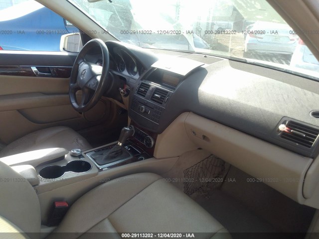 Photo 4 VIN: WDDGF5EB5BR140604 - MERCEDES-BENZ C-CLASS 