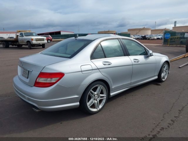 Photo 3 VIN: WDDGF5EB6AR090102 - MERCEDES-BENZ C 300 